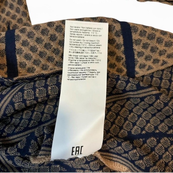 Missoni Blue Beige Pattern Knit Peplum Sweater Top Women’s Size 40 M - Picture 5 of 5